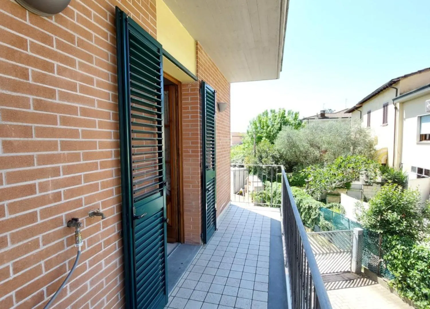 Casa Spaziosa - Cascine Di Buti - Vicino A Pisa Bientina 0*,